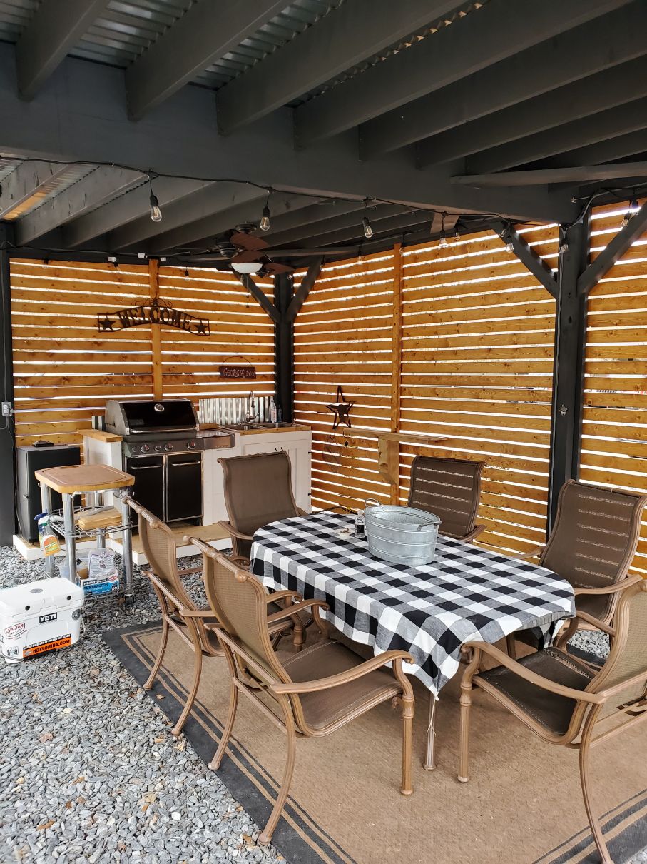 Outdoor Kitchen Carport